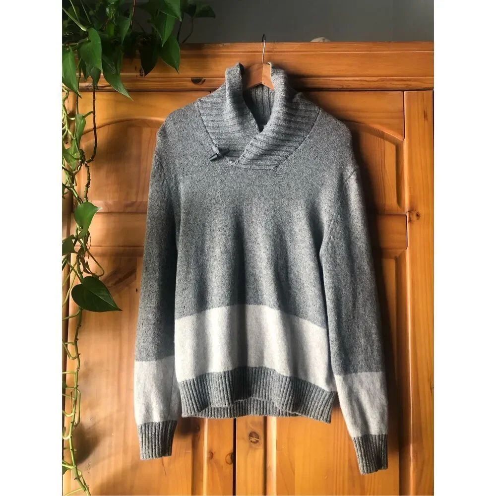 Gap lambswool blend shawl-collar sweater SZ L